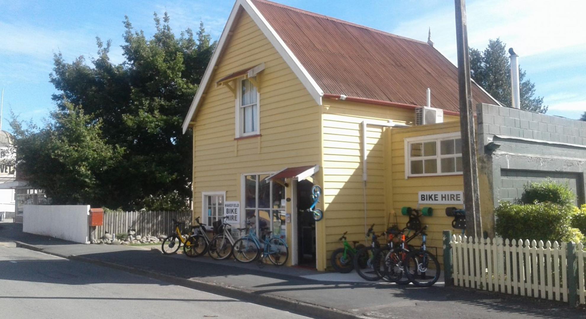 Cycling in Nelson and Tasman.