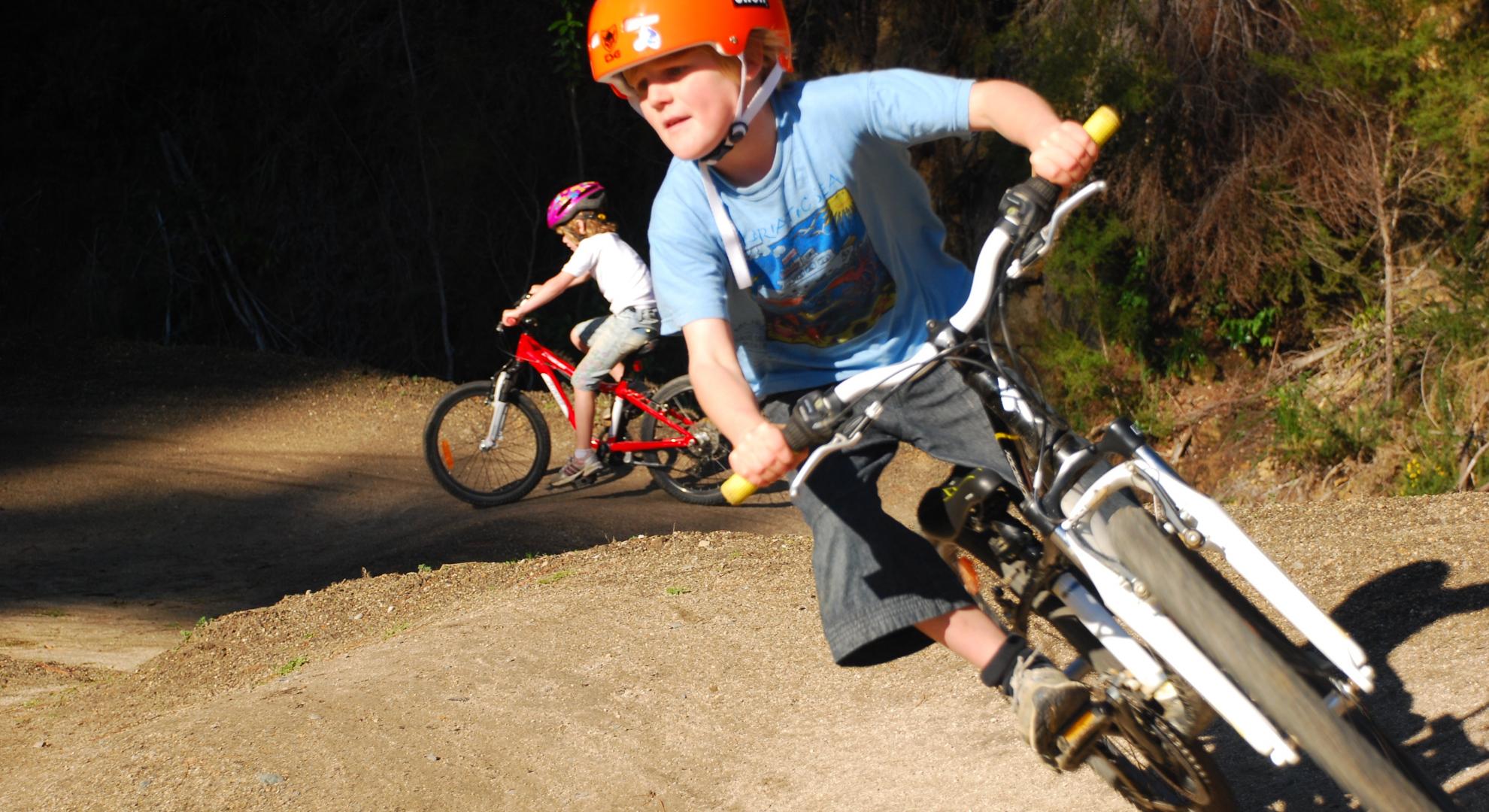 Cycling in Nelson and Tasman.